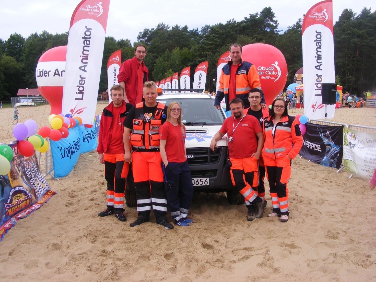 Uśmiechnięta ekipa Medsar